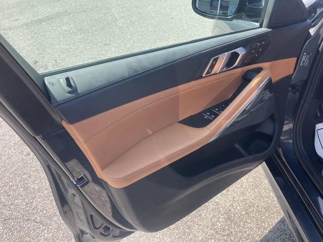 Photo of 2022 GRAY BMW X6