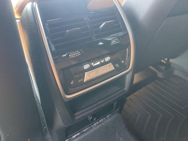 Photo of 2022 GRAY BMW X6