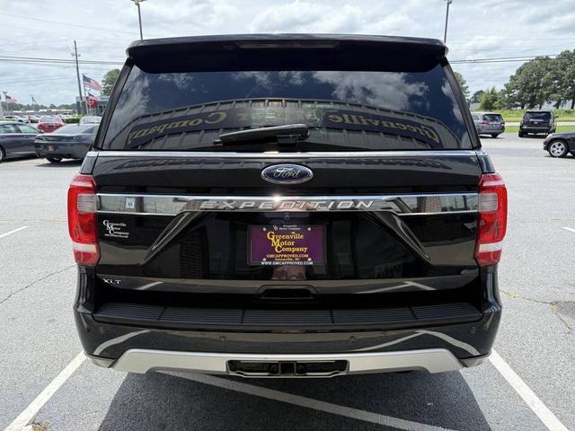 Photo of 2020 BLACK Ford Expedition