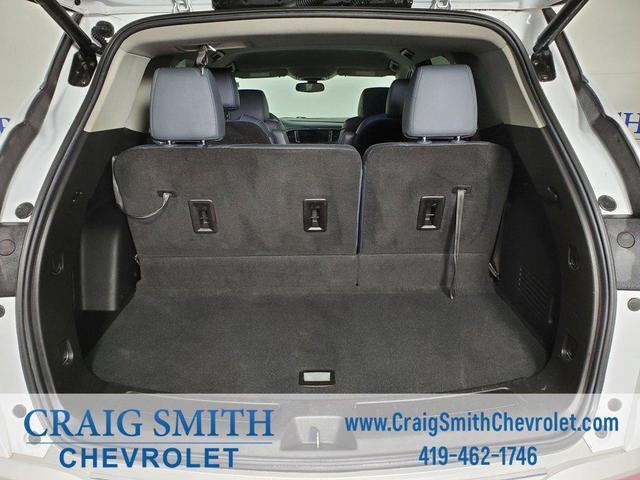 Photo of 2021 White Buick Enclave