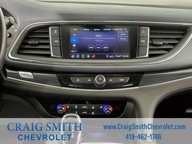 Photo of 2021 White Buick Enclave