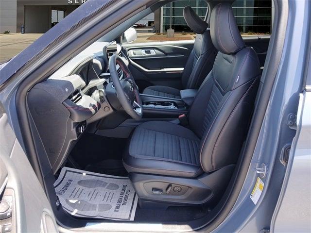 Photo of 2025 Vapor Blue Metallic Ford Explorer