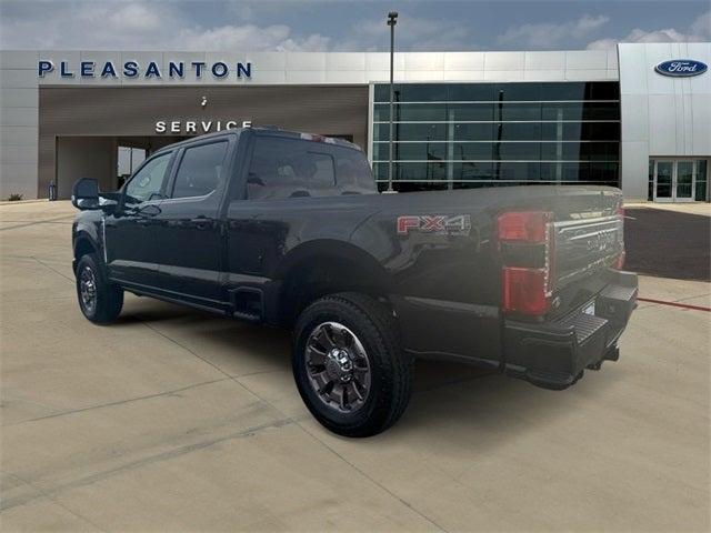 Photo of 2025 Agate Black Metallic Ford F-250