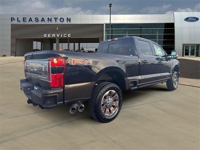 Photo of 2025 Agate Black Metallic Ford F-250
