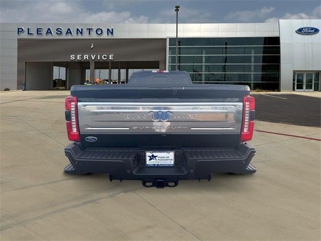 Photo of 2025 Agate Black Metallic Ford F-250