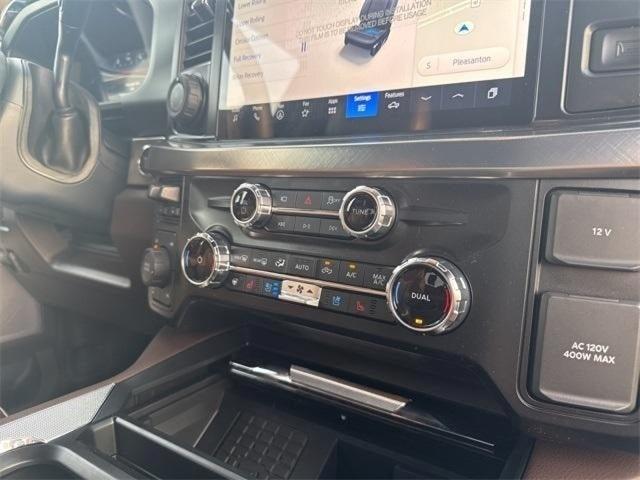 Photo of 2025 Agate Black Metallic Ford F-250