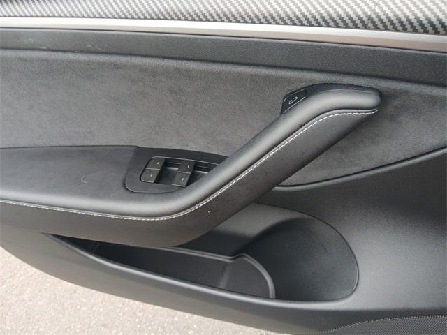 Photo of 2023 Midnight Silver Metallic Tesla Model 3