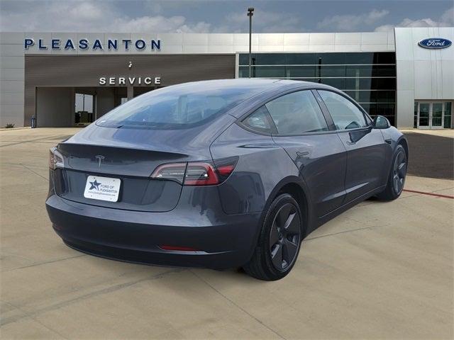 Photo of 2023 Midnight Silver Metallic Tesla Model 3
