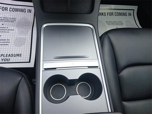 Photo of 2023 Midnight Silver Metallic Tesla Model 3