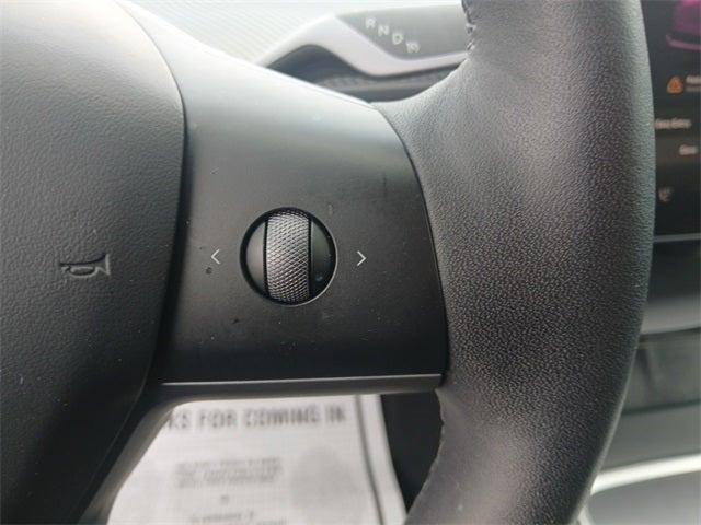 Photo of 2023 Midnight Silver Metallic Tesla Model 3