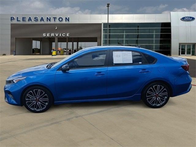 Photo of 2022 Blue Kia Forte