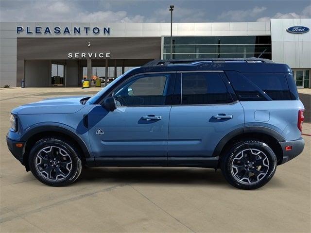 Photo of 2025 Azure Gray Metallic Ford Bronco Sport