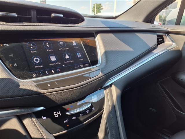 Photo of 2024 Silver Metallic Cadillac XT5
