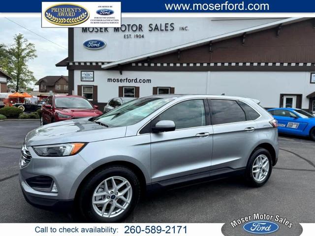Photo of 2022 Iconic Silver Ford Edge