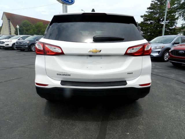 Photo of 2020 White Chevrolet Equinox