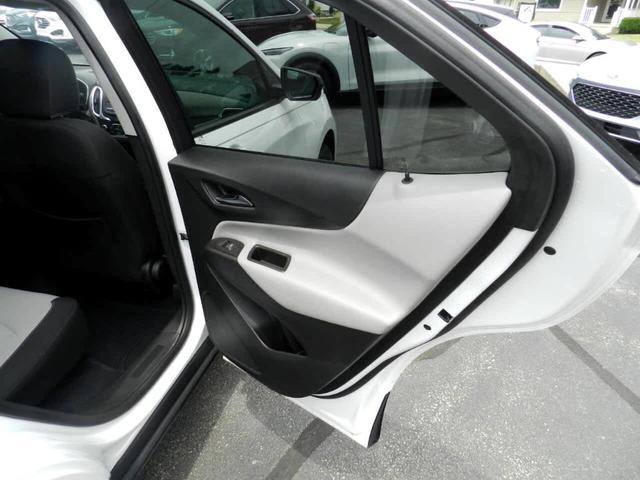 Photo of 2020 White Chevrolet Equinox