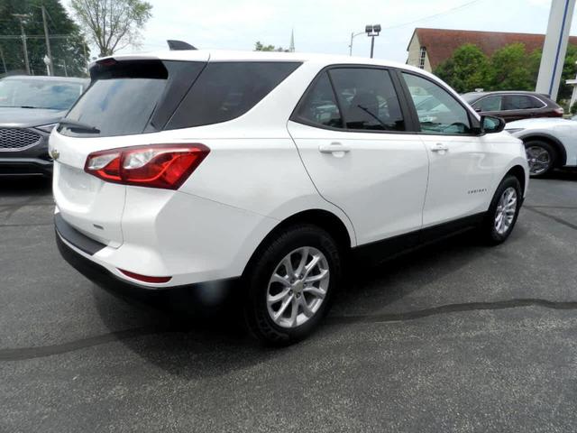 Photo of 2020 White Chevrolet Equinox
