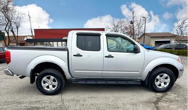 Photo of 2011 Radiant Silver Nissan Frontier