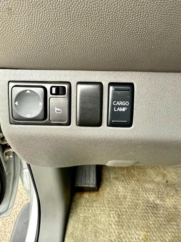 Photo of 2011 Radiant Silver Nissan Frontier