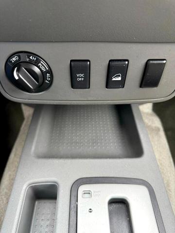 Photo of 2011 Radiant Silver Nissan Frontier