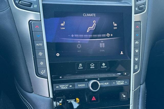 Photo of 2014 Graphite Shadow INFINITI Q50