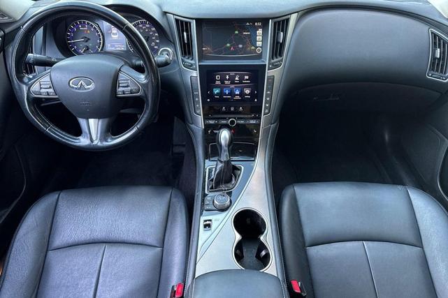 Photo of 2014 Graphite Shadow INFINITI Q50