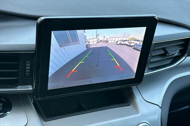 Photo of 2023 Black Metallic Ford Explorer