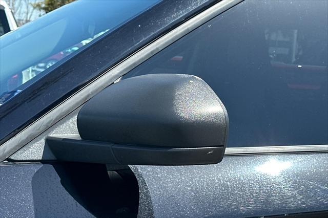 Photo of 2023 Black Metallic Ford Explorer