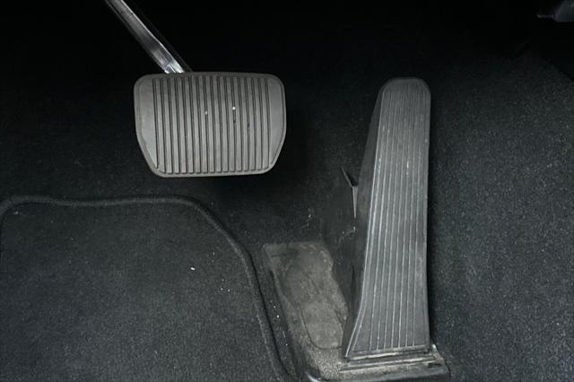 Photo of 2023 Black Metallic Ford Explorer