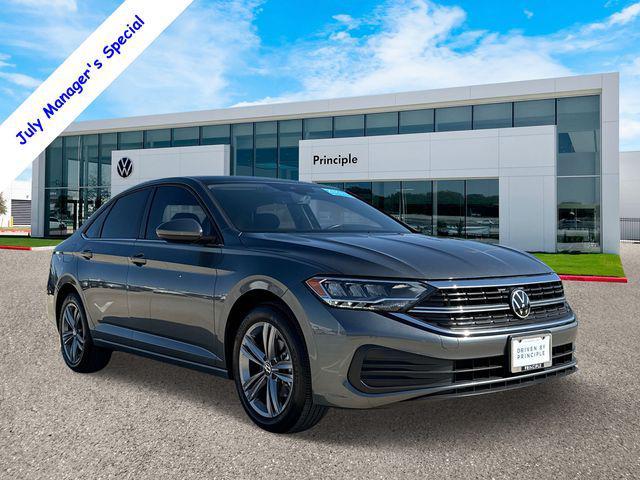 Photo of 2023 Gray Volkswagen Jetta