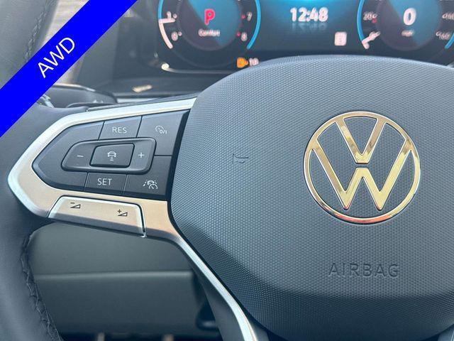 Photo of 2025 Mountain Lake Blue Metallic Volkswagen Atlas