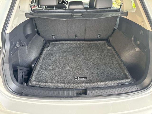 Photo of 2024 White Volkswagen Tiguan