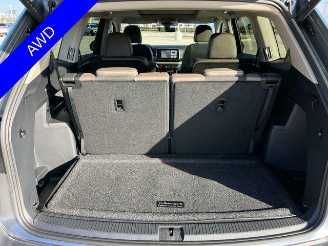 Photo of 2025 Platinum Gray Metallic Volkswagen Atlas