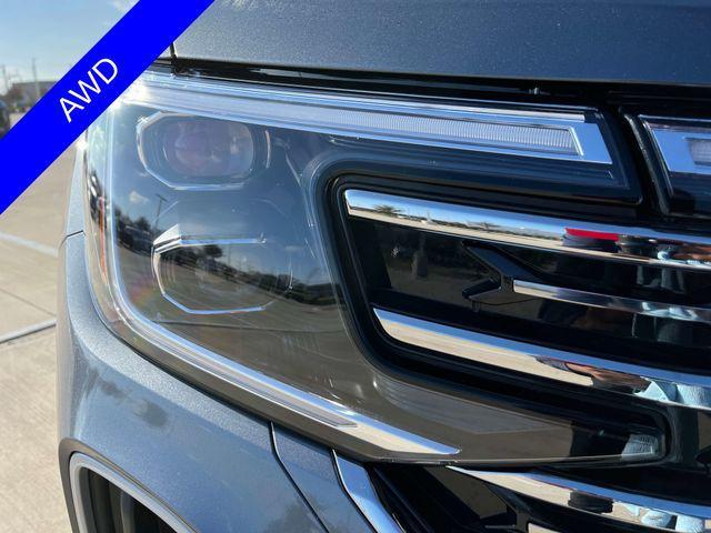 Photo of 2025 Platinum Gray Metallic Volkswagen Atlas