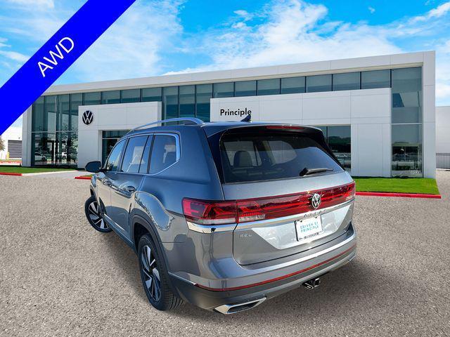 Photo of 2025 Platinum Gray Metallic Volkswagen Atlas