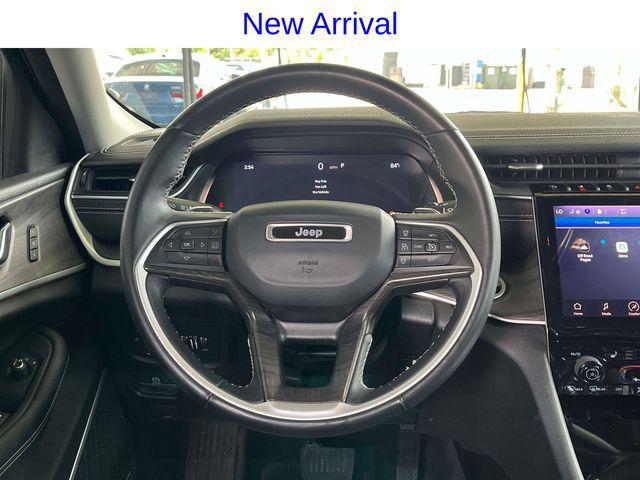 Photo of 2021 Baltic Gray Metallic Clearcoat Jeep Grand Cherokee L