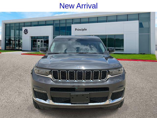 Photo of 2021 Baltic Gray Metallic Clearcoat Jeep Grand Cherokee L