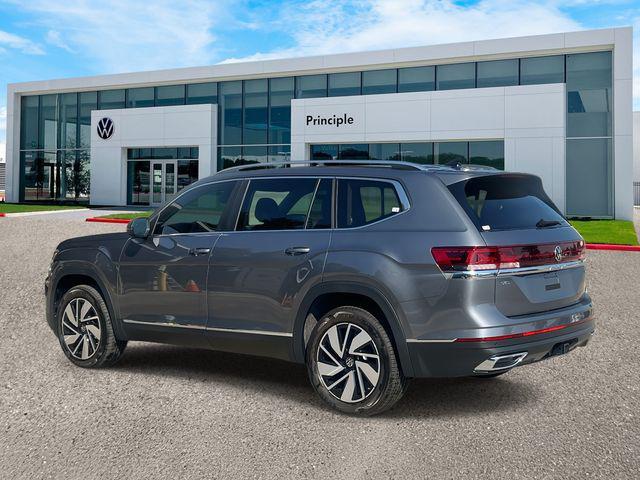 Photo of 2025 Platinum Gray Metallic Volkswagen Atlas