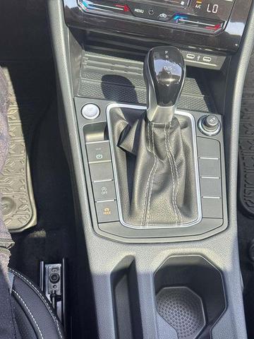 Photo of 2025 Opal White Pearl Volkswagen Jetta