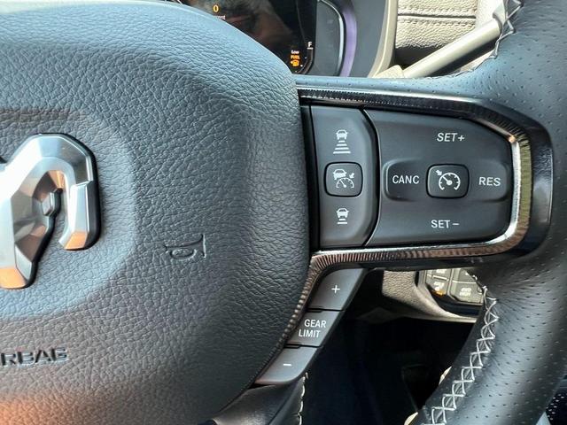 Photo of 2025 Bright White Clearcoat RAM 2500
