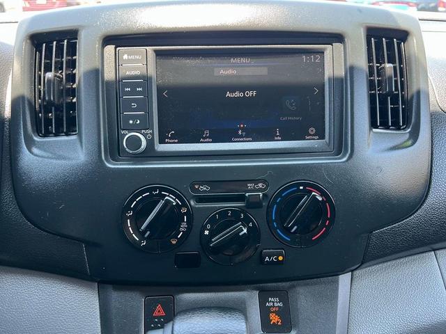 Photo of 2020 Cloud White Nissan NV200