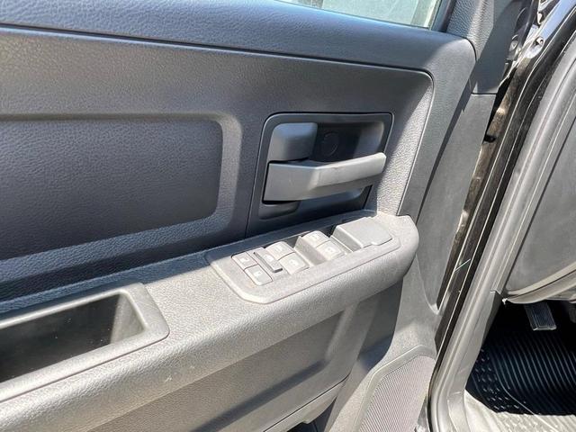 Photo of 2025 Diamond Black RAM 2500