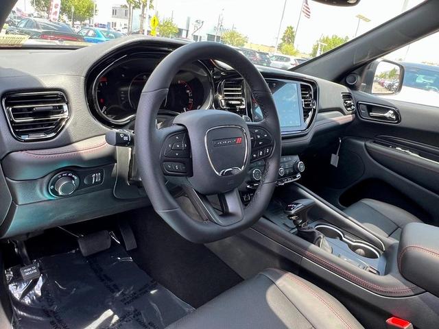 Photo of 2025 Destroyer Gray Clearcoat Dodge Durango