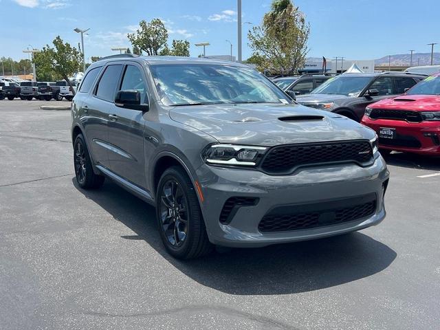 Photo of 2025 Destroyer Gray Clearcoat Dodge Durango