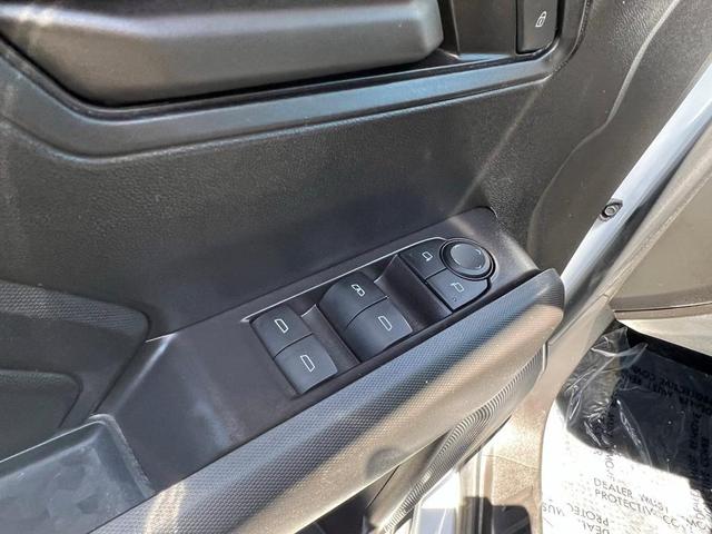 Photo of 2024 Summit White Chevrolet Colorado