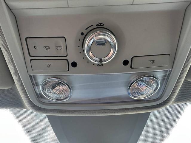 Photo of 2022 Platinum Gray Metallic Volkswagen Passat