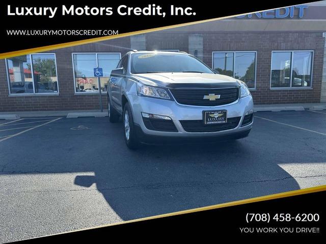 Photo of 2017 Silver Ice Metallic Chevrolet Traverse
