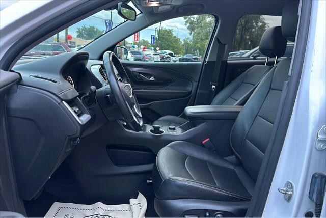 Photo of 2019 Summit White GMC Terrain