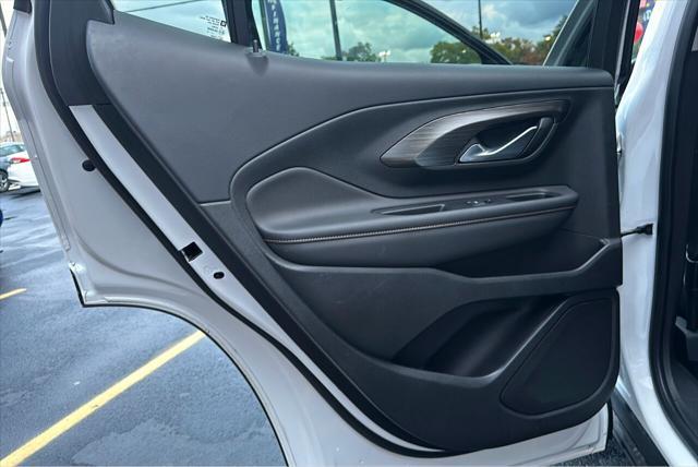 Photo of 2019 Summit White GMC Terrain