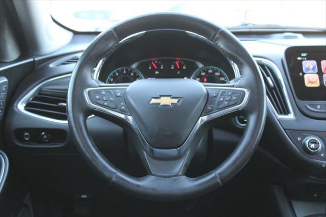 Photo of 2017 Pewter Chevrolet Malibu
